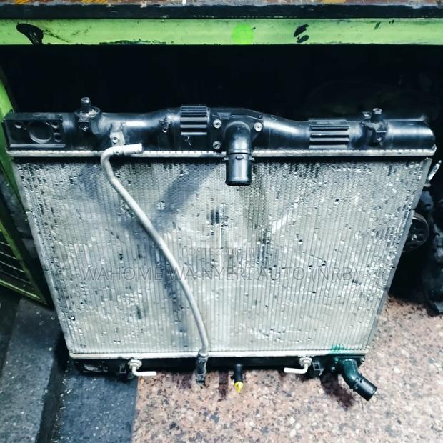 Radiator for 1kd Hiace - thumbnail 3