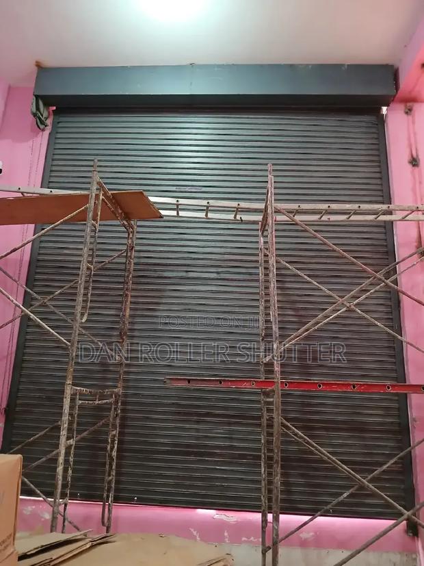 Shuttle Doors - thumbnail 2