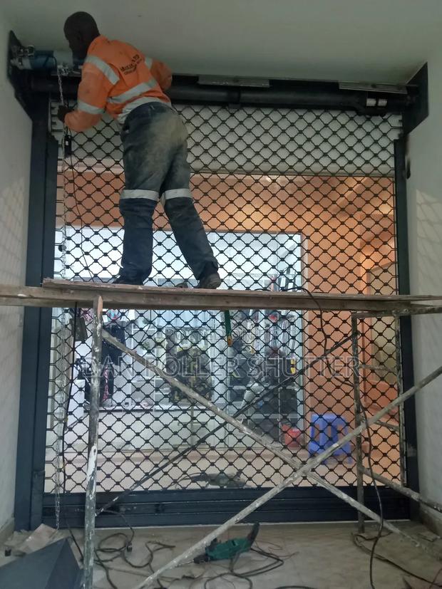 Shuttle Doors - thumbnail 12