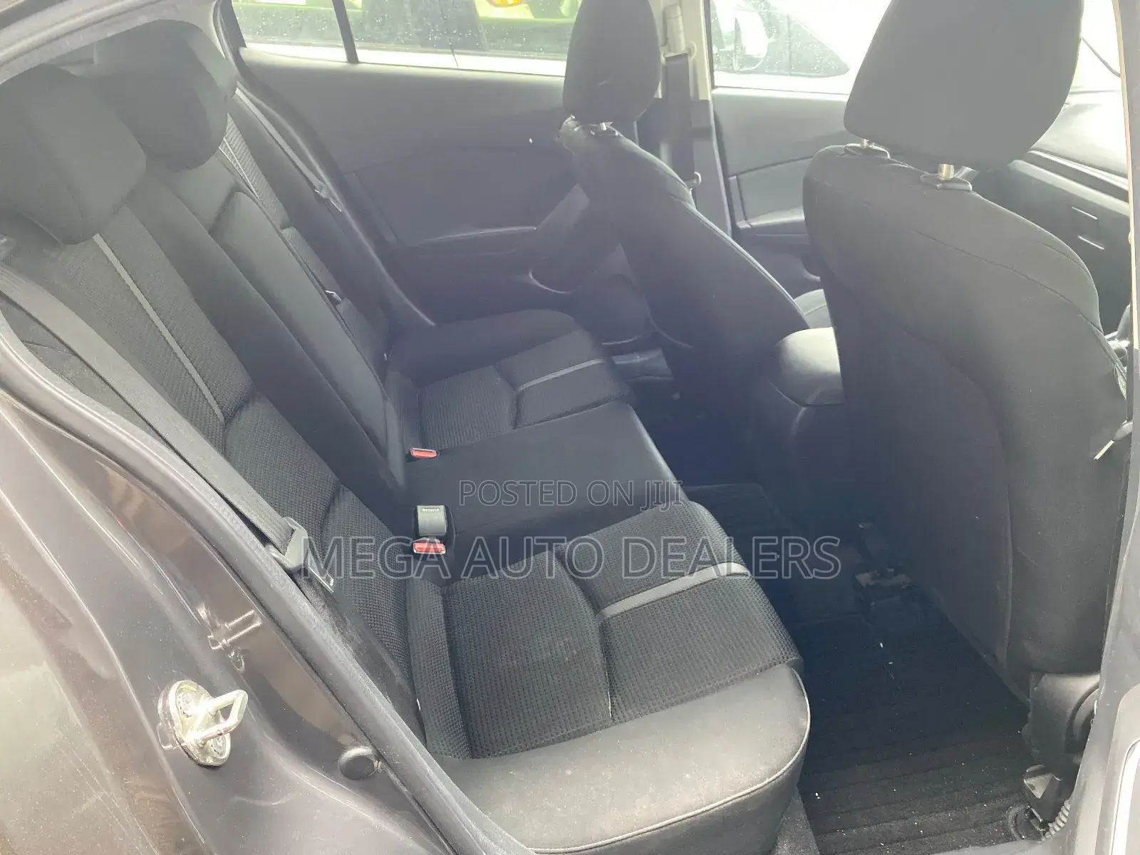 Mazda Axela 2018 Gray
