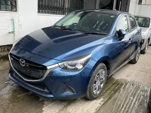 Mazda Demio 2018 Blue