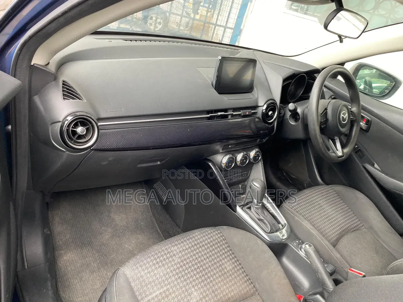 Mazda Demio 2018 Blue