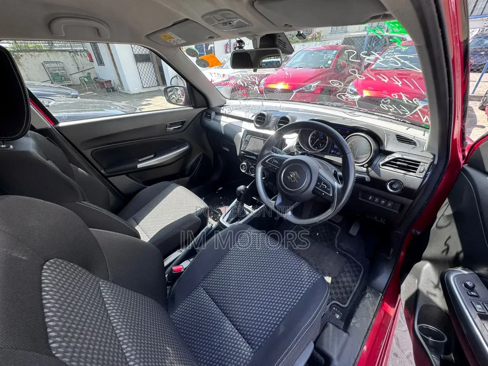 Suzuki Swift 2019 Red