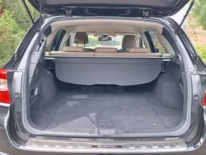 Subaru Outback 2.5i Premium AWD 2016 Matt Black
