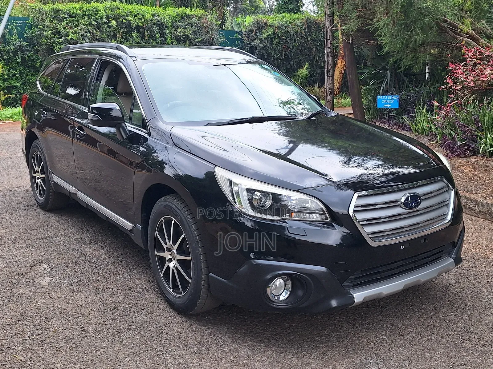 Subaru Outback 2.5i Premium AWD 2016 Matt Black