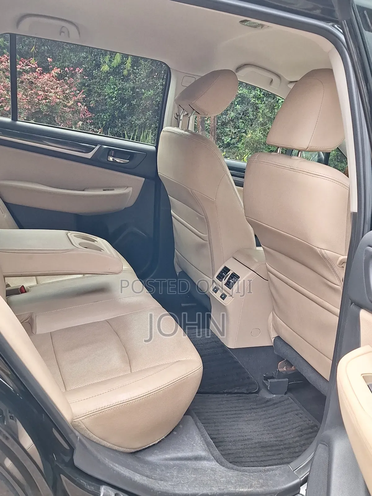Subaru Outback 2.5i Premium AWD 2016 Matt Black