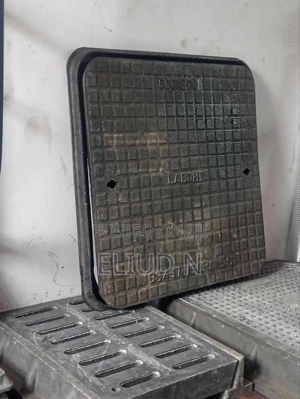 Indian Manhole Cast Iron 7kg/12"×12"