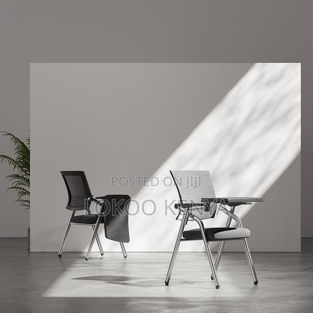 Office Chair :Black Foldable Office Chair