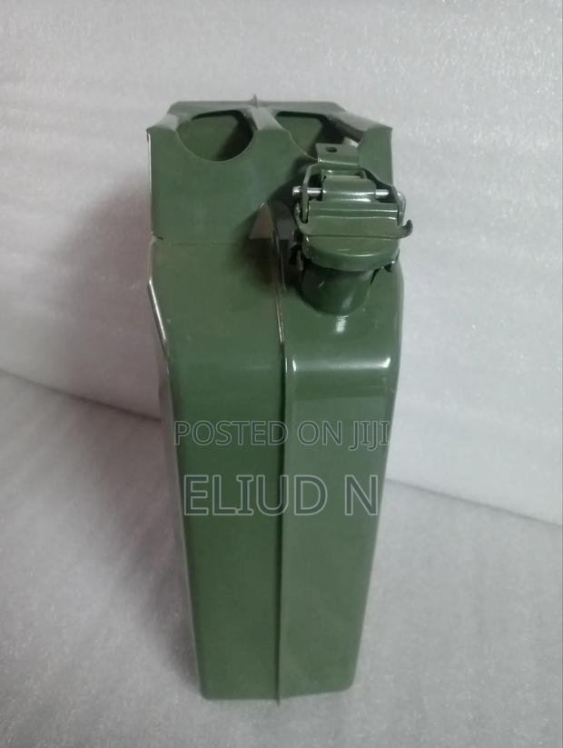 Heavy Duty Jerry Can 20l Steel Metallic - thumbnail 2