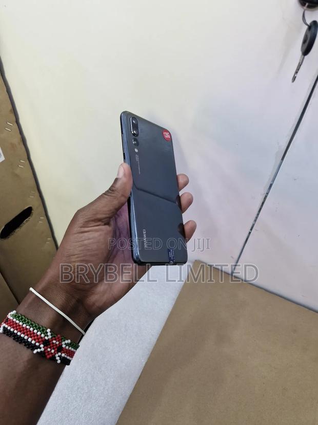Huawei P20 Pro 128 GB Gray - thumbnail 4