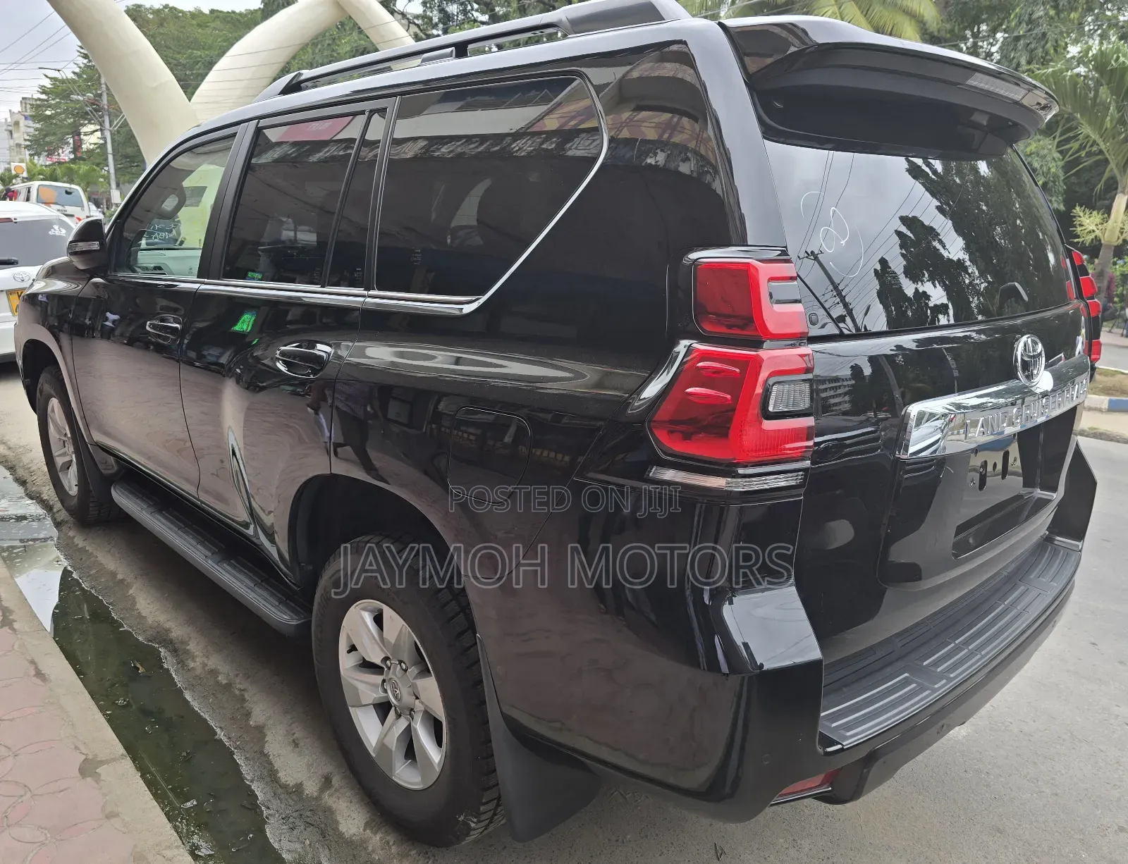 Toyota Land Cruiser Prado 2021 Black