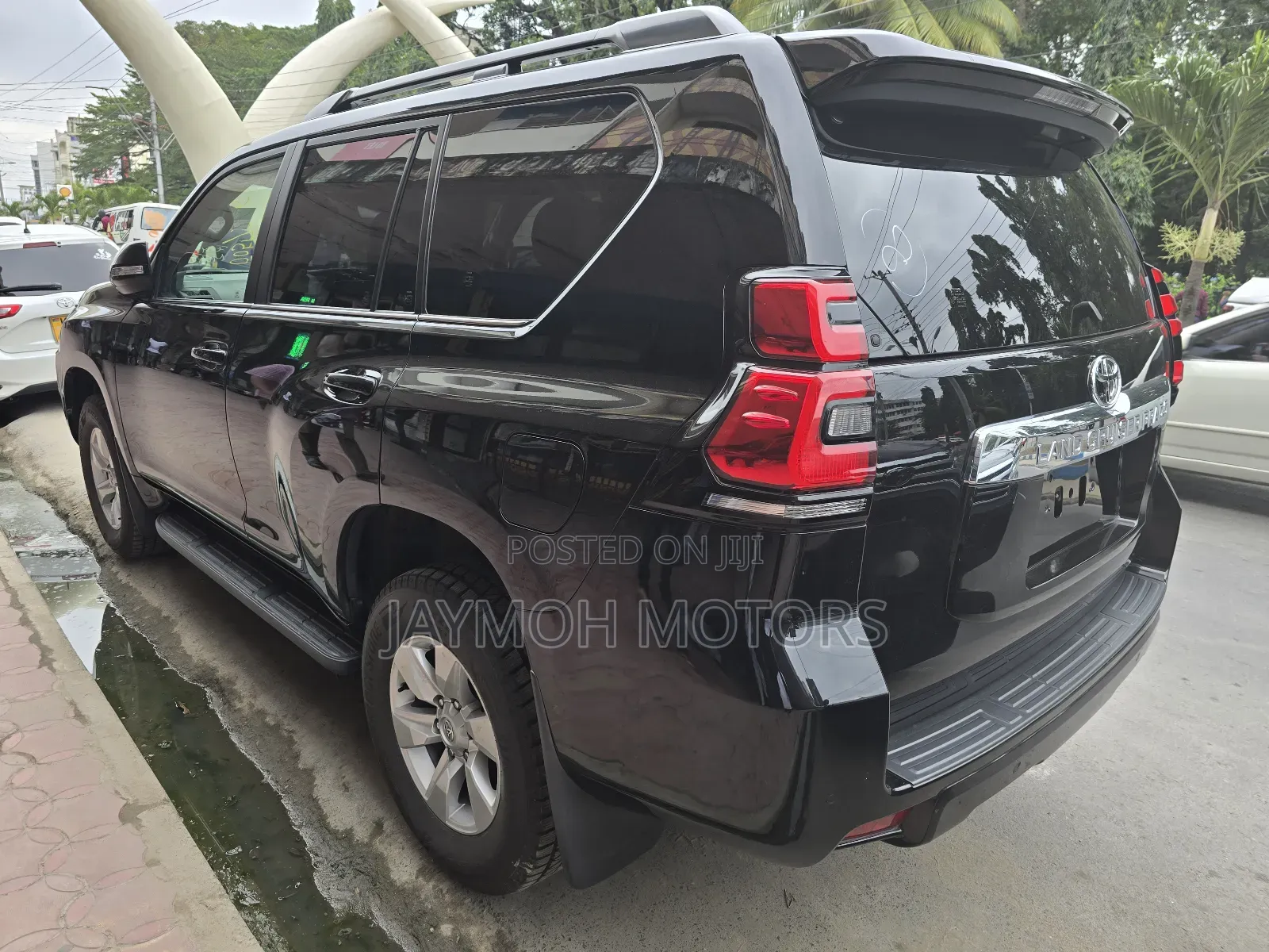 Toyota Land Cruiser Prado 2021 Black