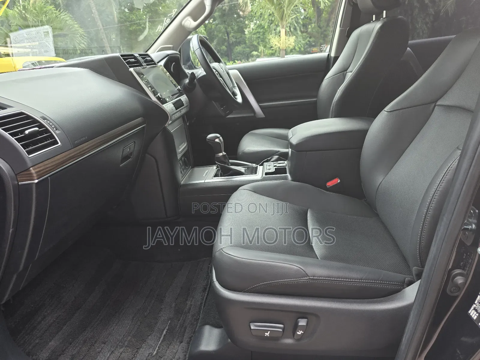 Toyota Land Cruiser Prado 2021 Black