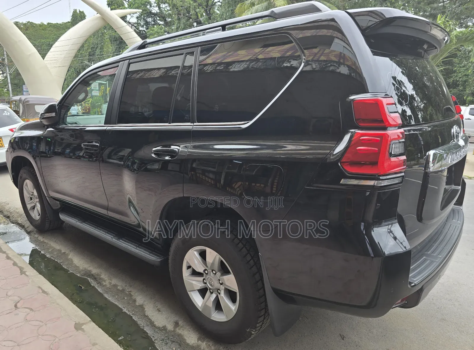 Toyota Land Cruiser Prado 2021 Black