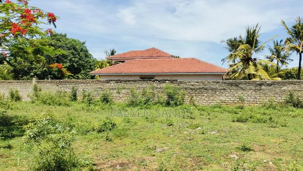 Half Acre Prime Land on Sale in Diani Kongo River Area - thumbnail 6
