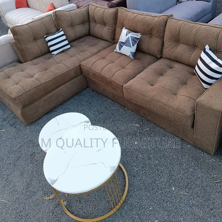 2 Sets of Nesting Table