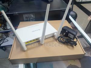 Tenda Wireless Router – Strong Signal Coverage - main view