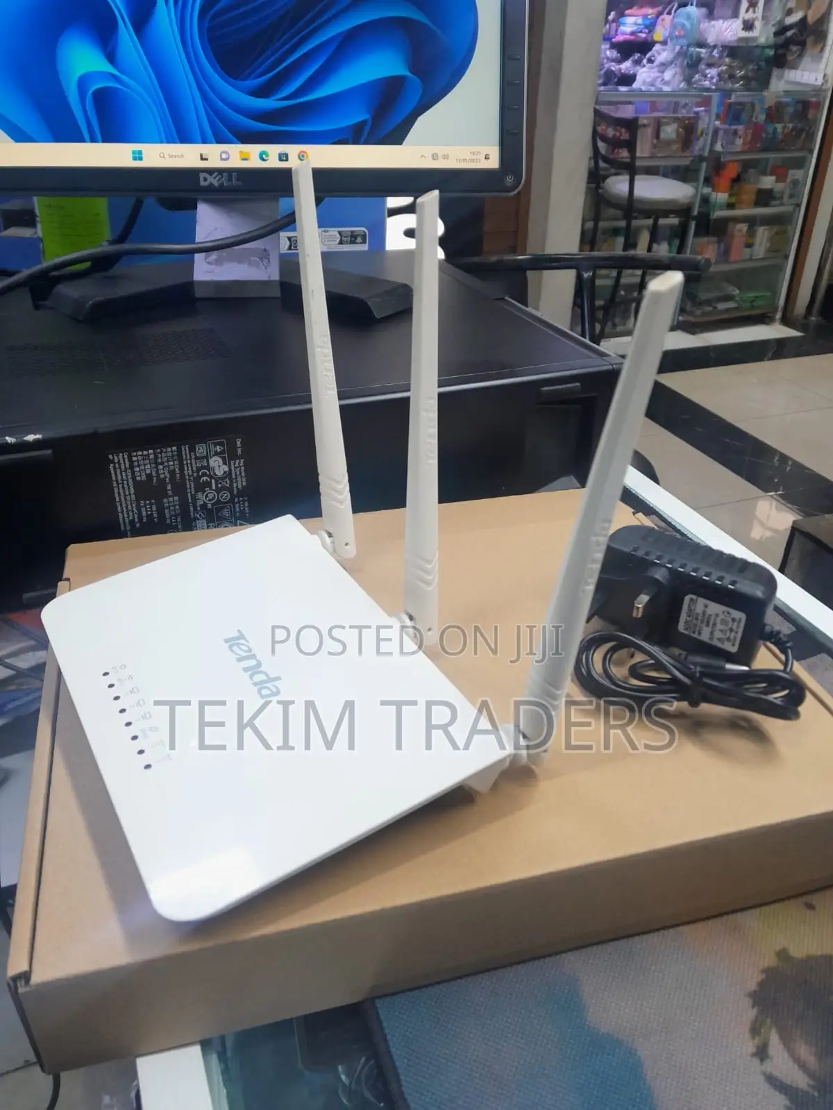 Tenda Wifi Router – High-Speed Internet Access