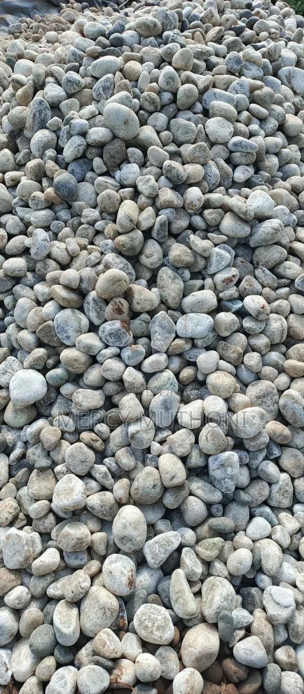 River Stones and Pebbles - thumbnail 4