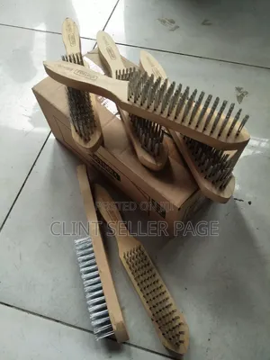 Wire Brush (Hard Handle) Uyustools