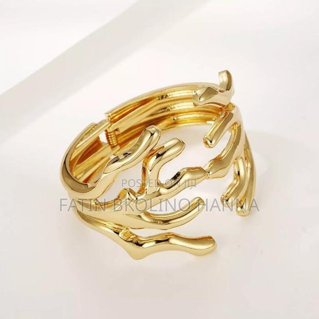 Stylish Bangle - thumbnail 2