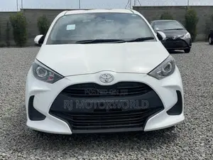 Toyota Yaris 2020 White