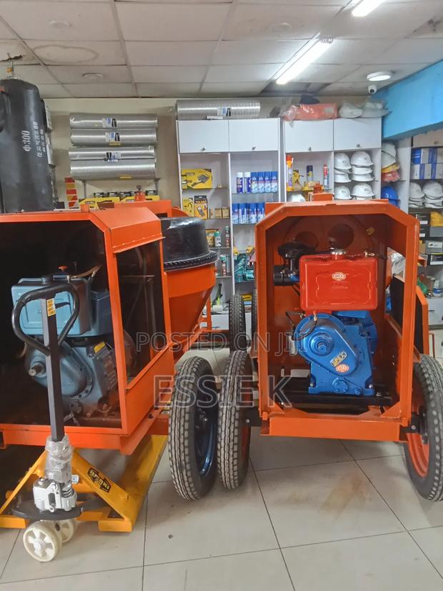 Cast Iron 500l Concrete Mixer - thumbnail 2