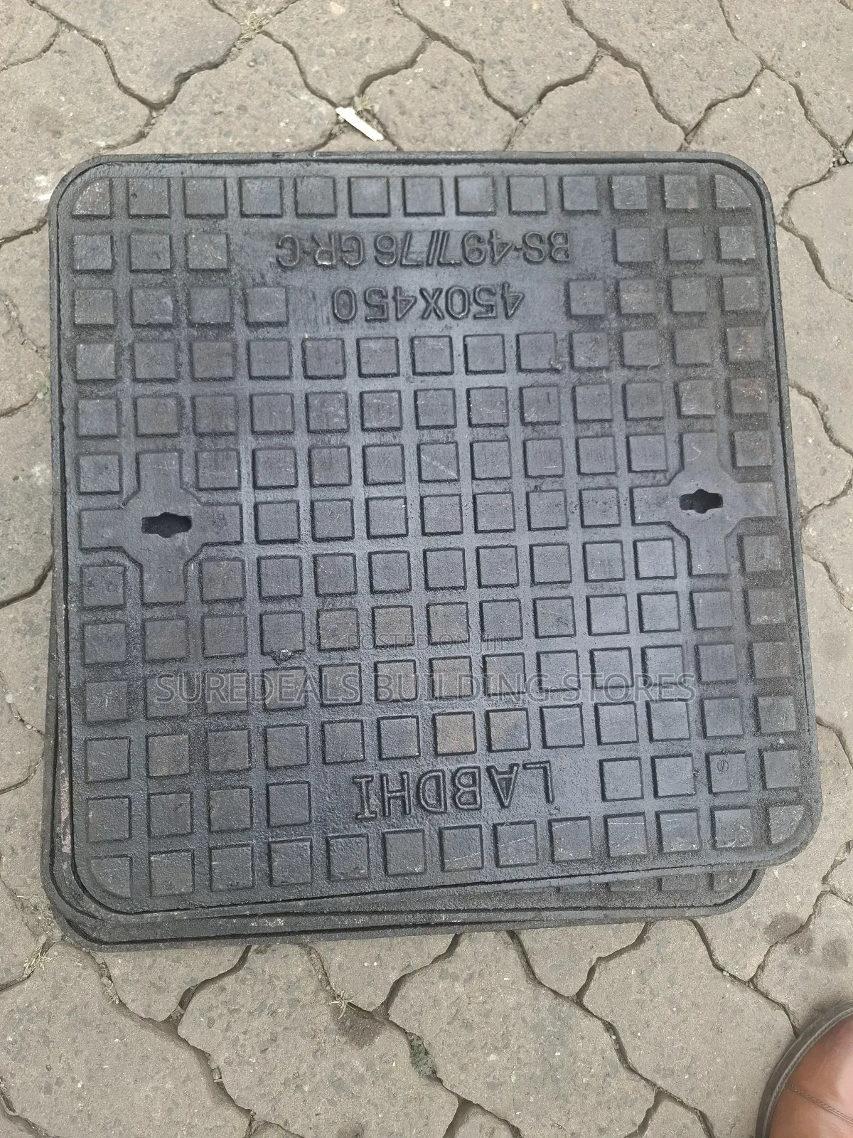 Cast Iron Manhole Cover -450mm × 450mm