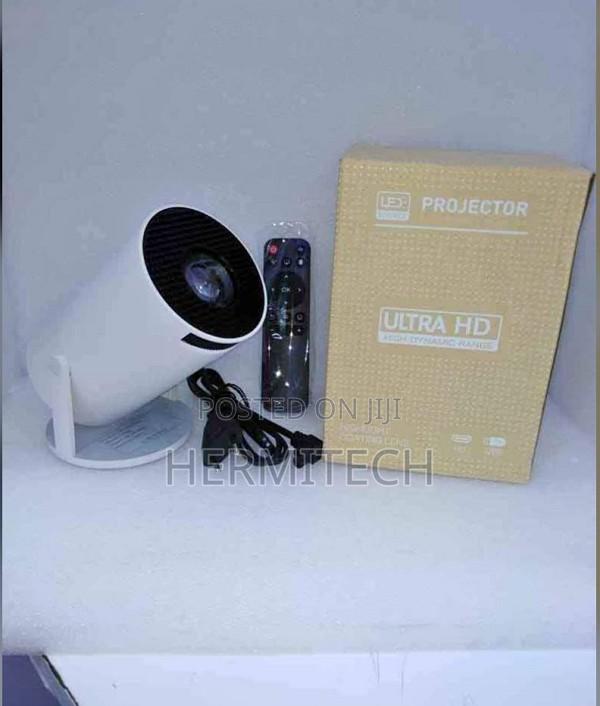 Mini Projector Keystone Correction Portable Projecto - thumbnail 3