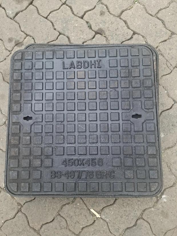 18inch by 18 Inch Cast Iron Manhole Cover - thumbnail 2