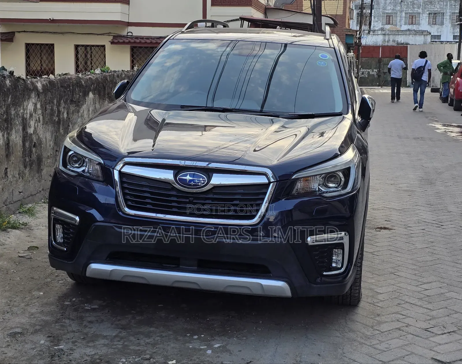 Subaru Forester Base AWD 2019 Blue