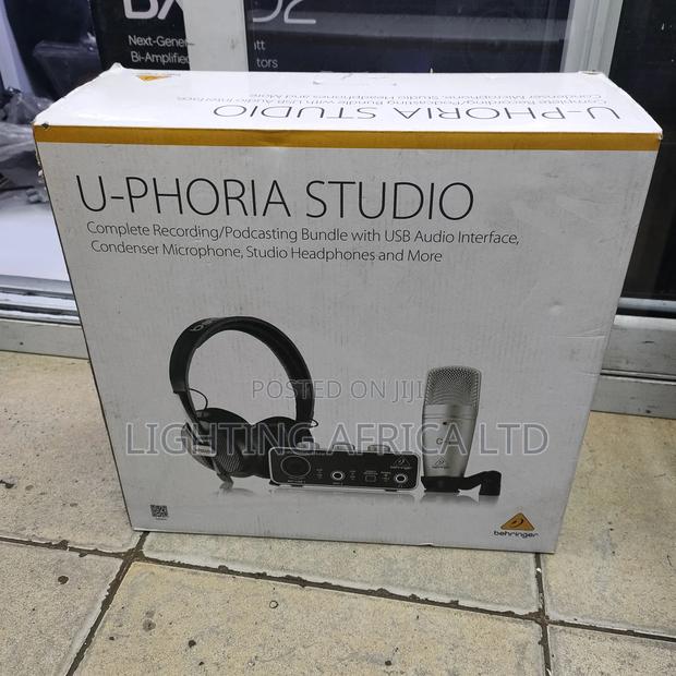 Complete Recording Podcast With Usb Audio Interface - thumbnail 2