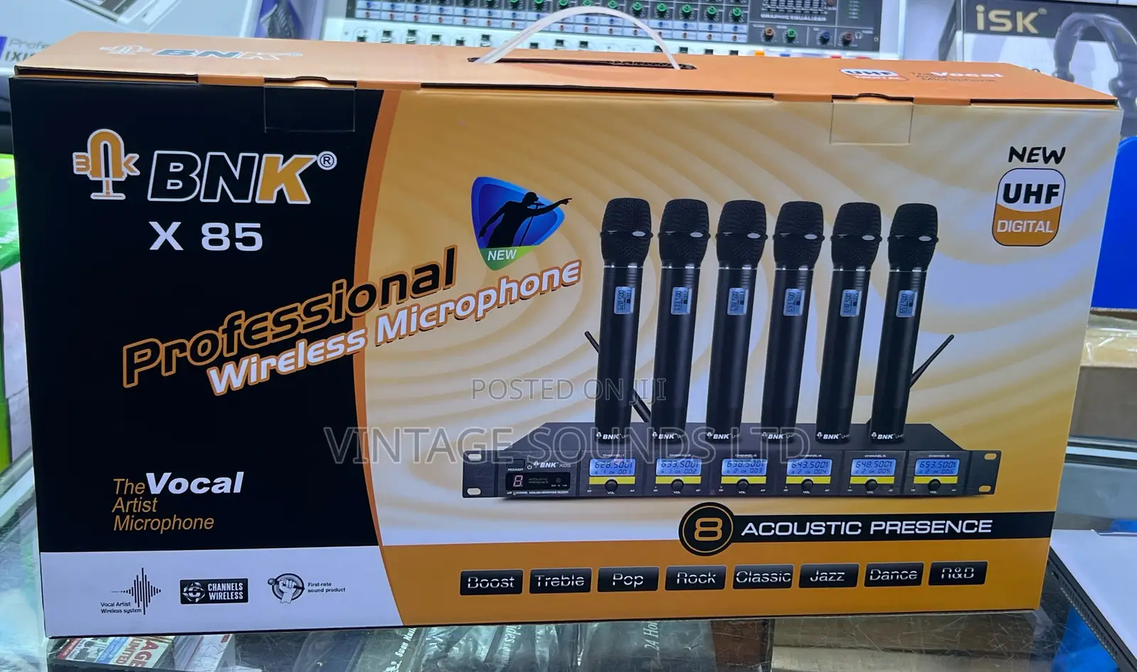 BNK X85 - 6channel Long Operating Range Wireless Microphone