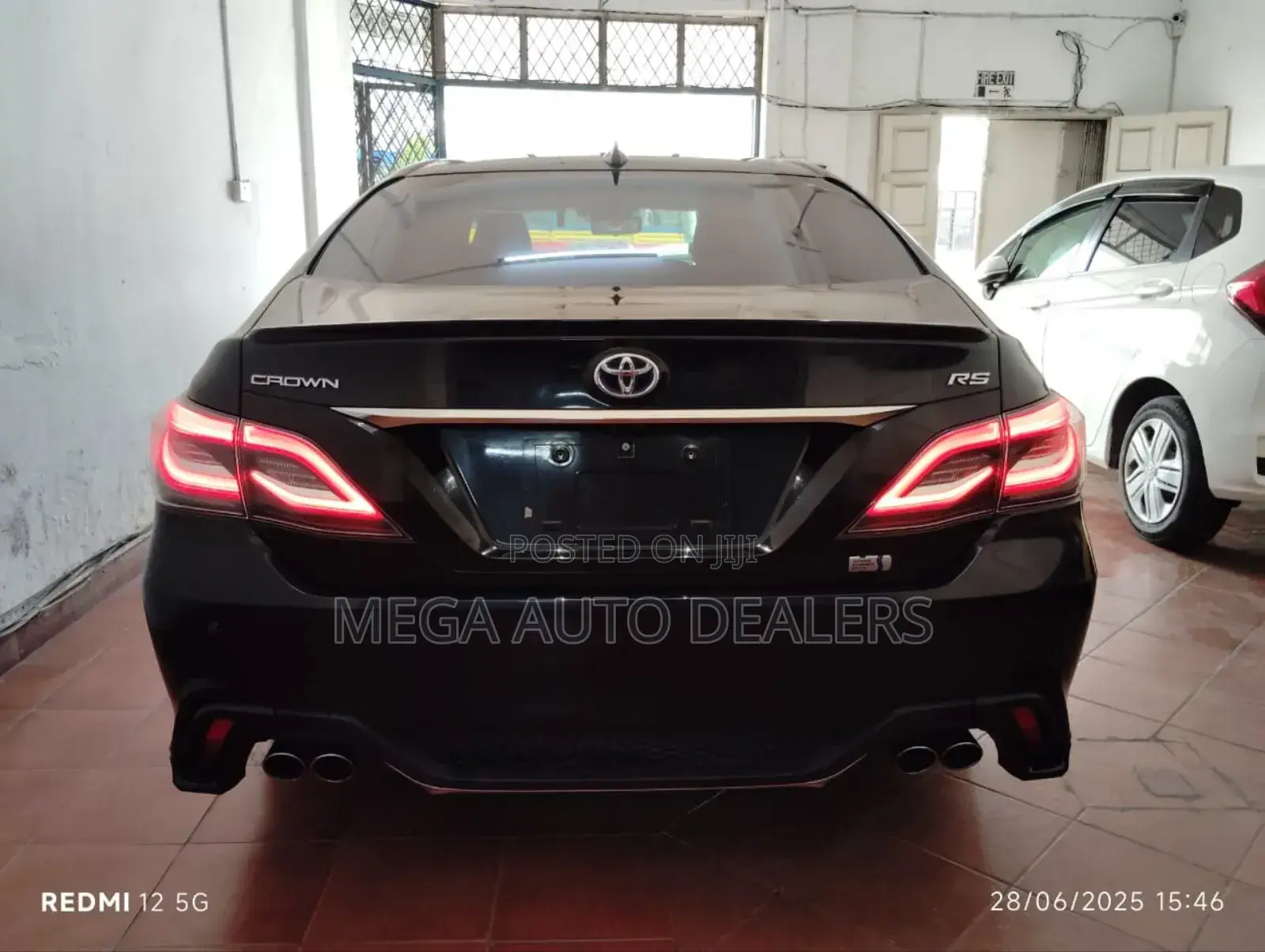 Toyota Crown 2019 Black