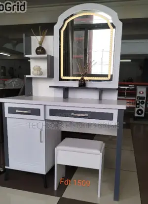Unique Executive Big Dressing Table With Sliding Mirror 