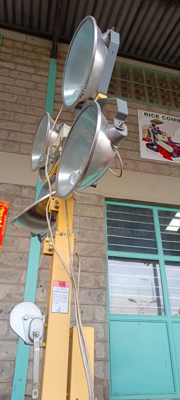 Light Tower - thumbnail 4