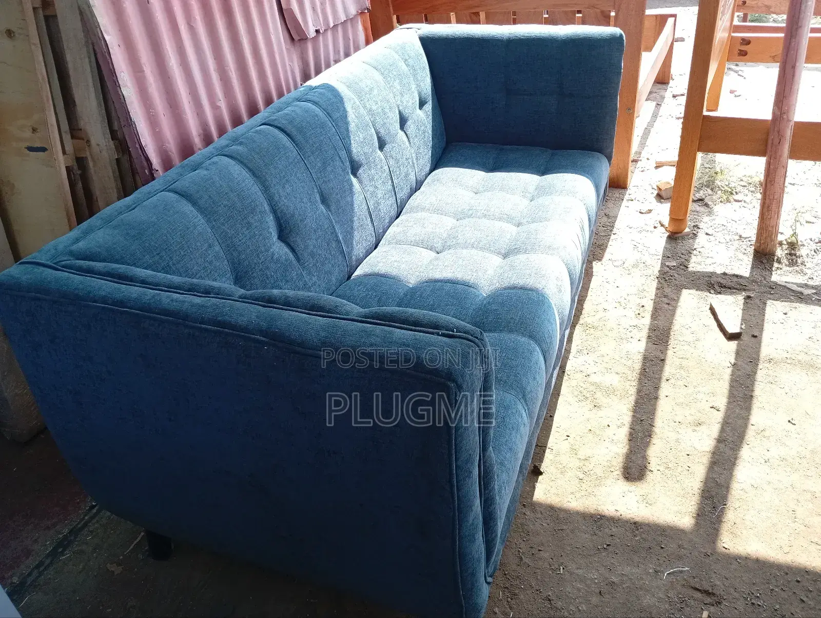 3-Seater Tufted Sofa