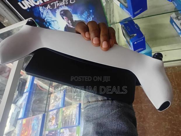 Preowned Ps5 Portal One Month Used. - thumbnail 2