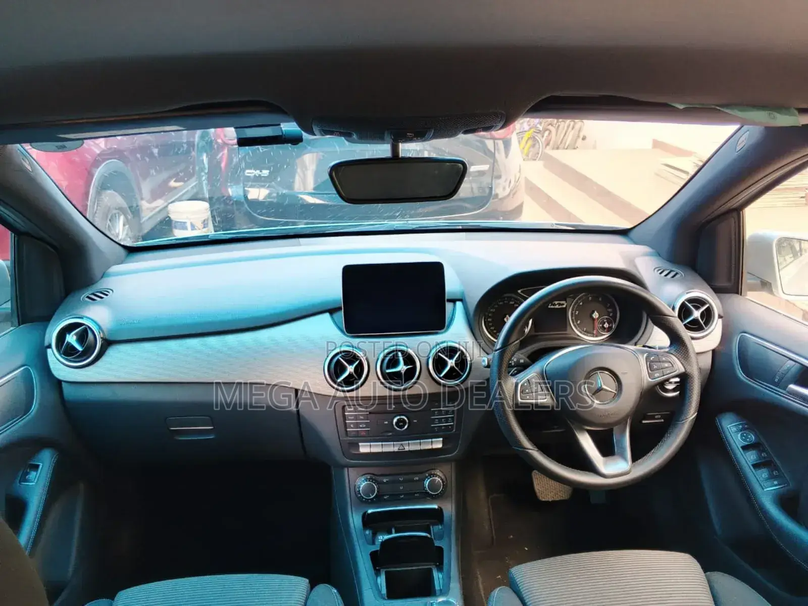 Mercedes-Benz B-Class 2018 Silver