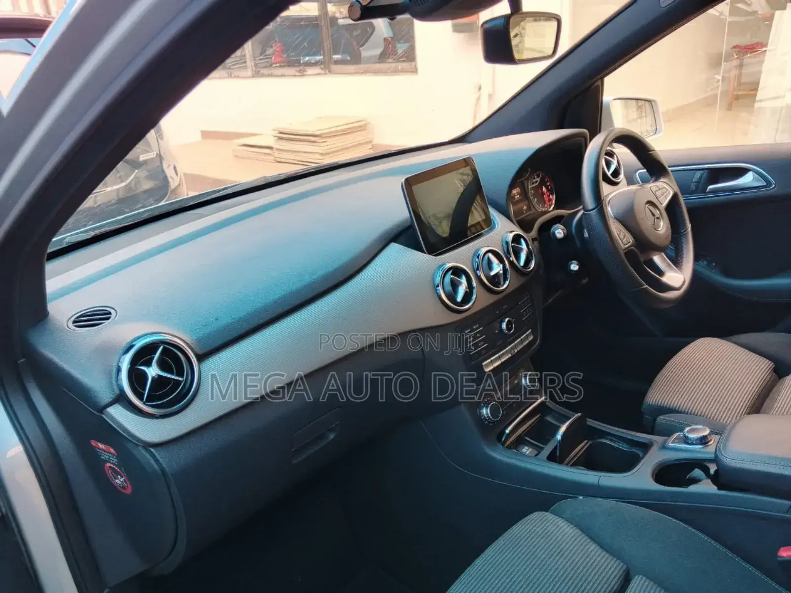 Mercedes-Benz B-Class 2018 Silver