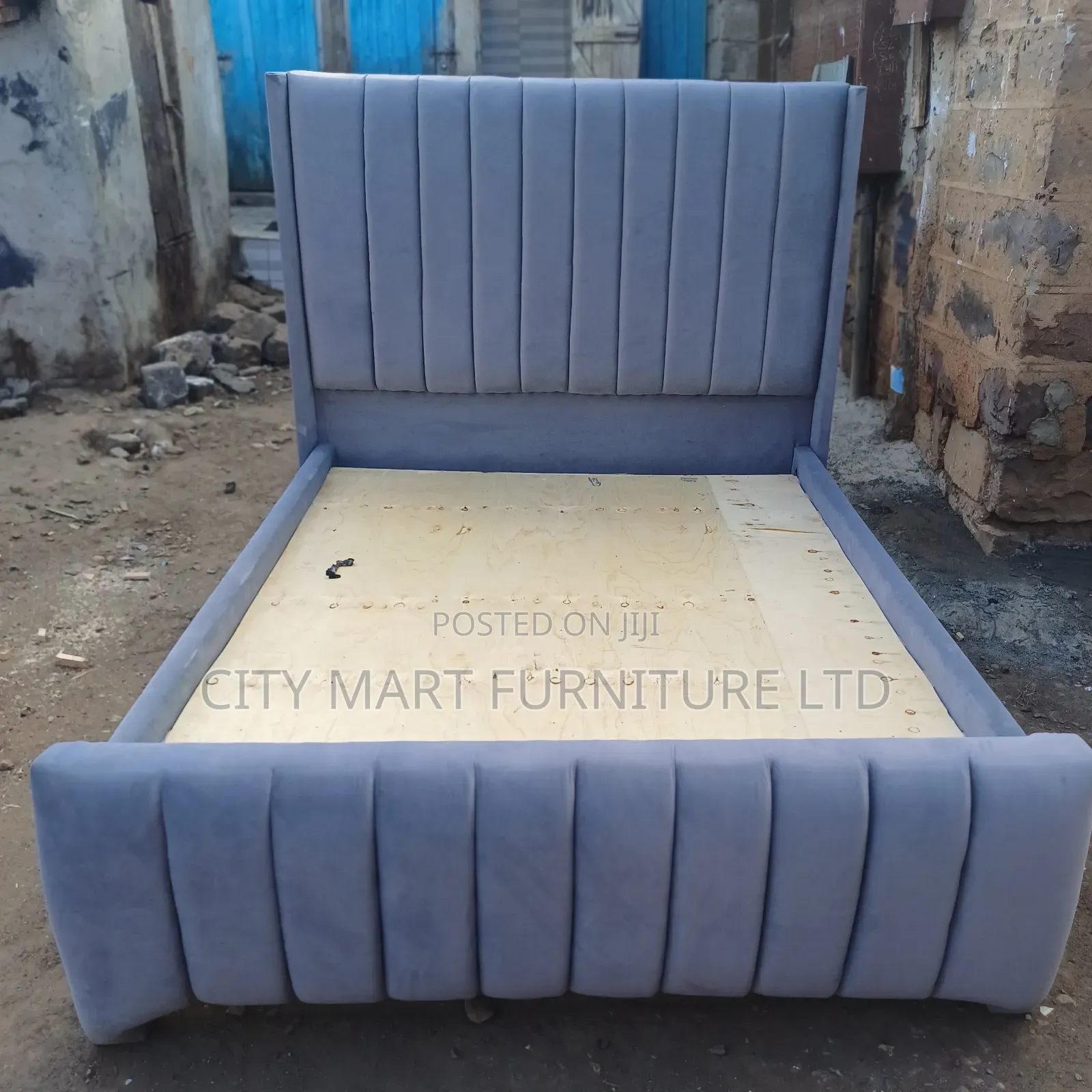 Special Offer Spotless Executive King Size_chester Bed!!