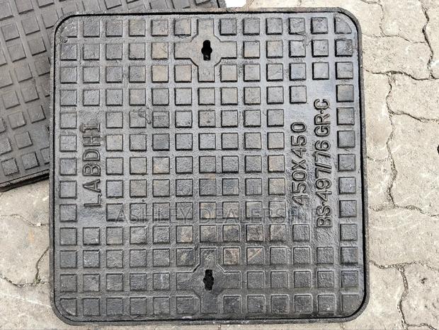 24 Inch by 18 Inch Cast Iron Manhole