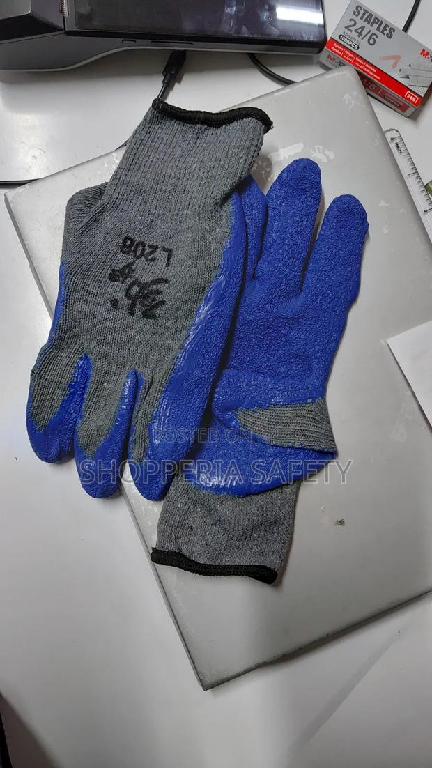 Diamond Grip Gloves Available - main view