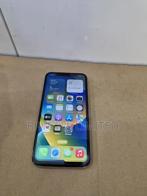 Apple iPhone X 64 GB White
