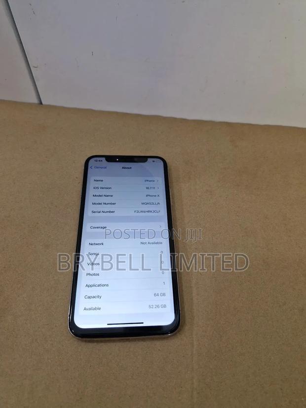 Apple iPhone X 64 GB White - main view