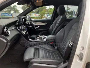 Mercedes-Benz GLC-Class 2018 White