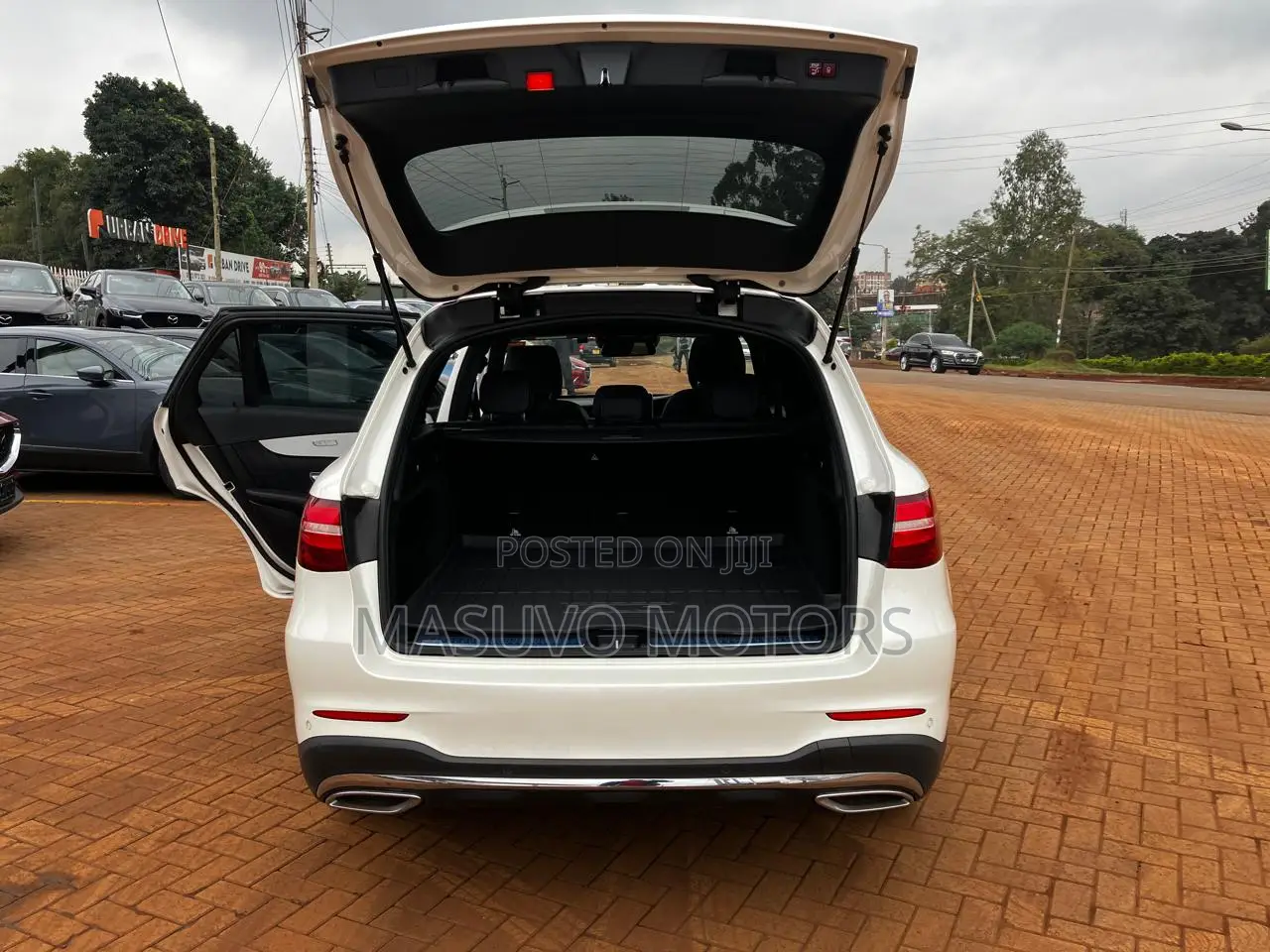 Mercedes-Benz GLC-Class 2018 White