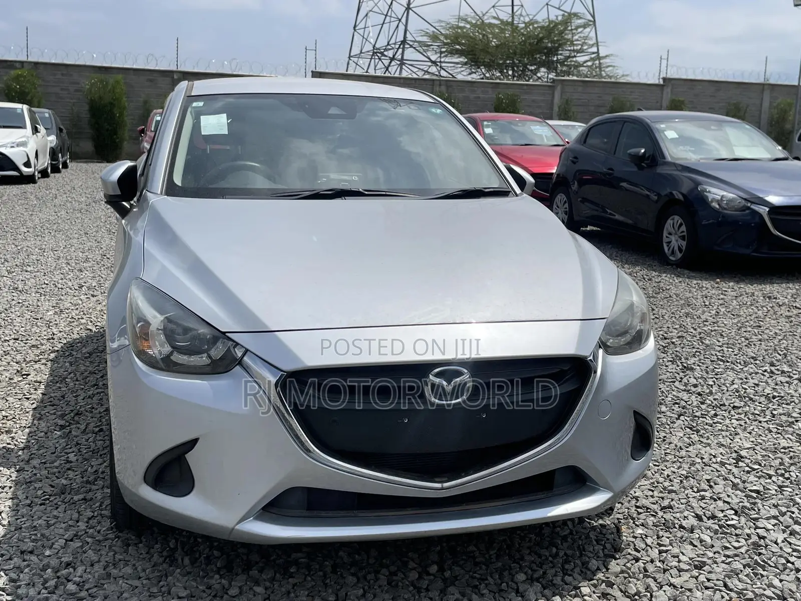 Mazda Demio 2019 Silver