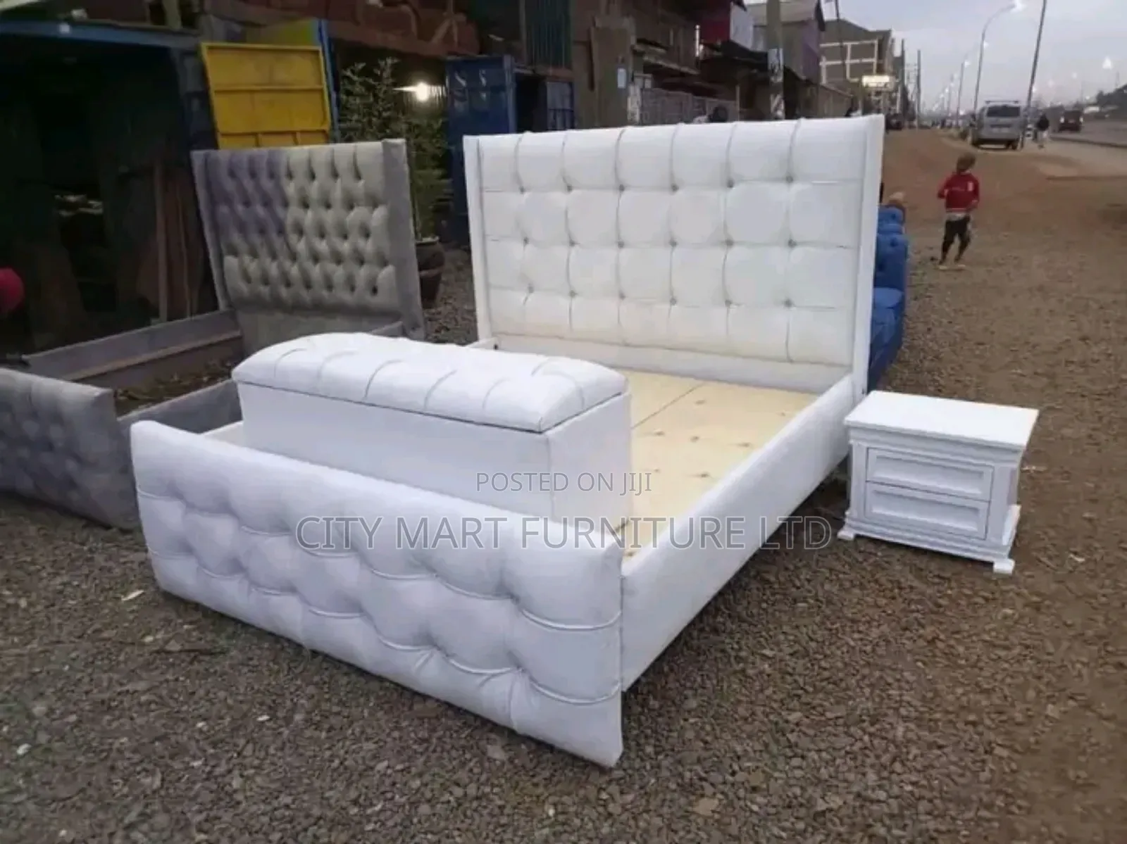 Special Offer Finished Executive King Size_chester Bed!!