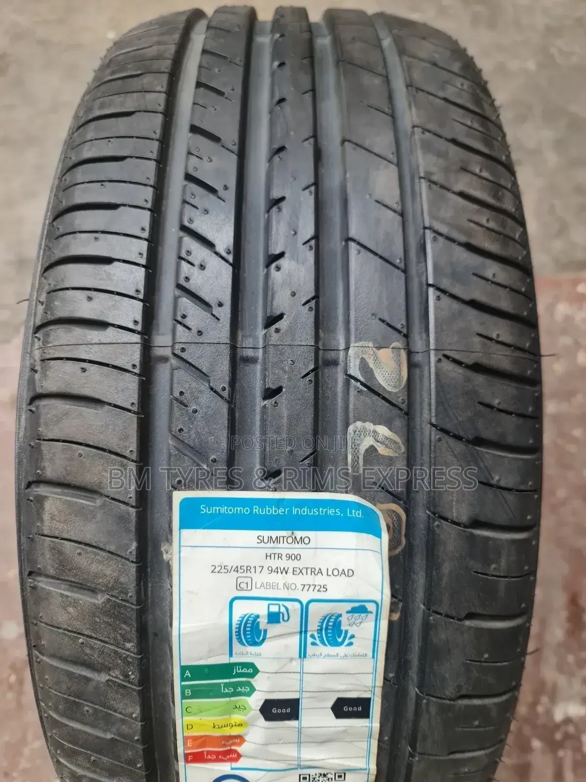 225 /45 R17 Sumitomo Tyres (Japan)